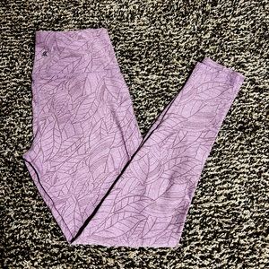 Lavender leggings with silver flower design size small